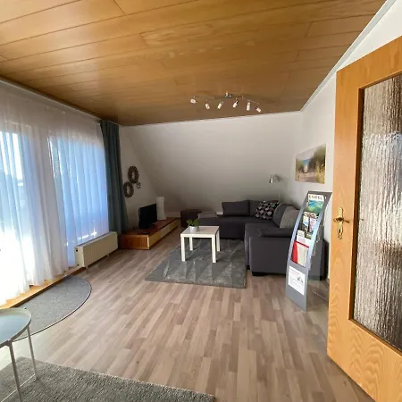 Jutta U. Andreas Arenz