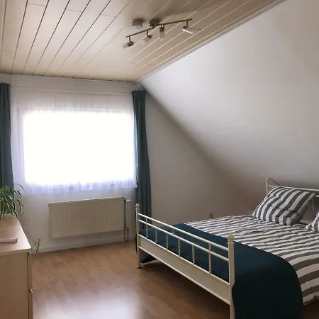 Jutta U. Andreas Arenz Apartament